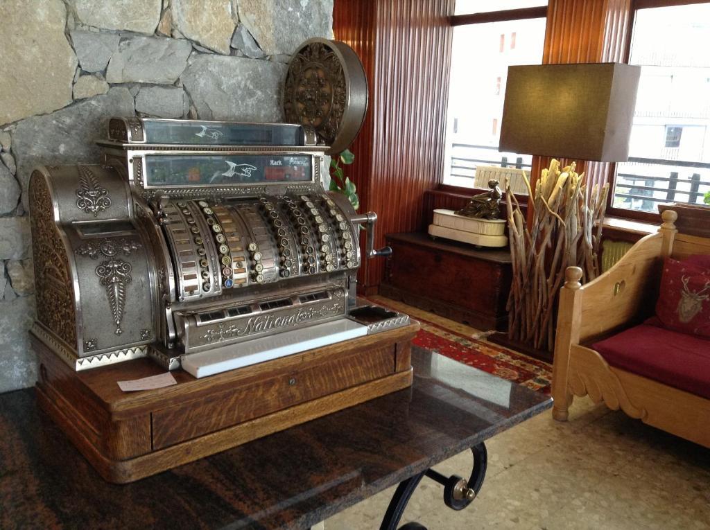 Les Cretes Blanches Hotel Val-d'Isere Ngoại thất bức ảnh